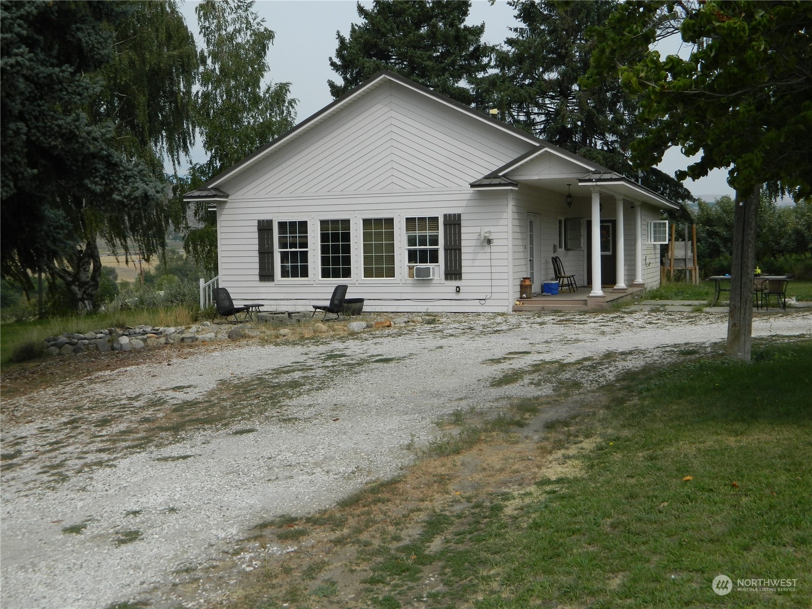 8 Fisher Road Tonasket, WA 98855 - Photo 2 of 24 Gallery Image 2