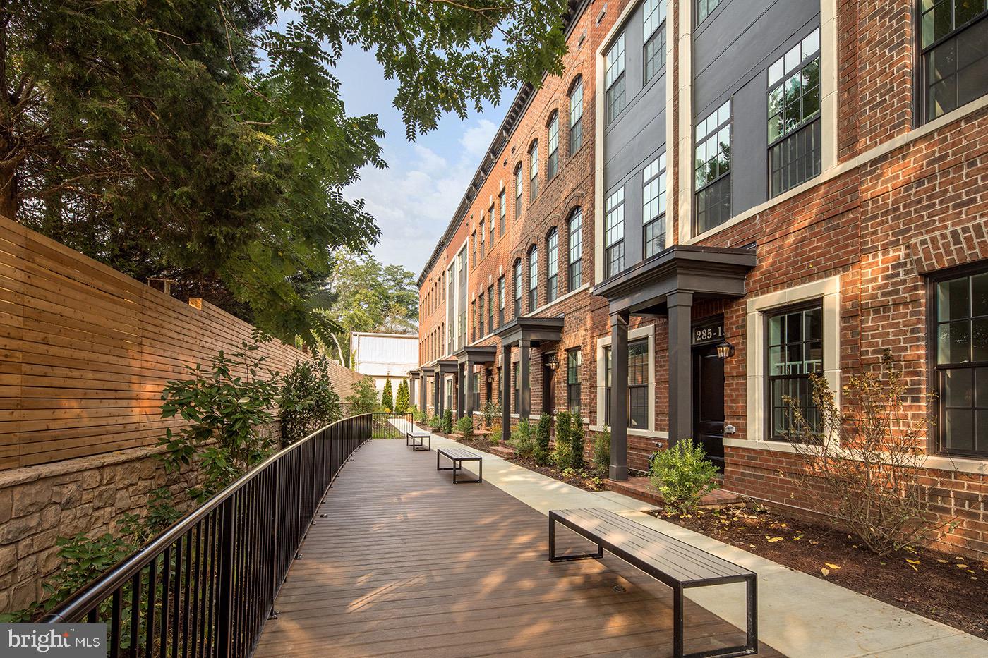 285 West Street, Unit 11 Annapolis, MD 21401 - Photo 2 of 59