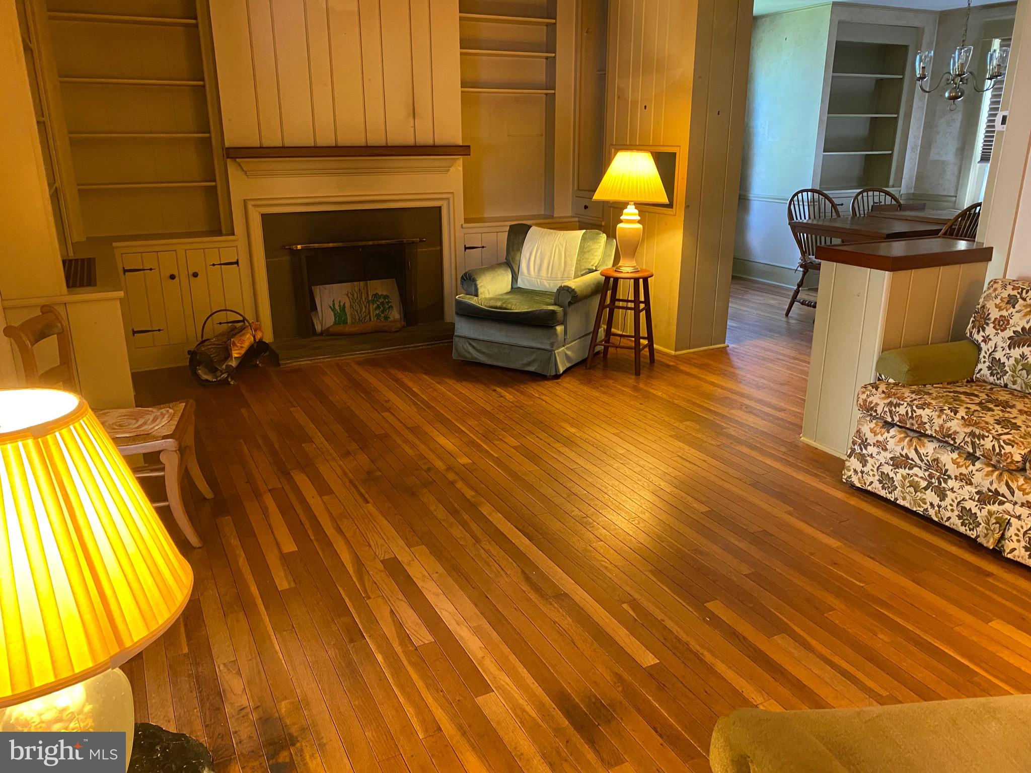 20 Manor Road Paoli, PA 19301 - Photo 3 of 7