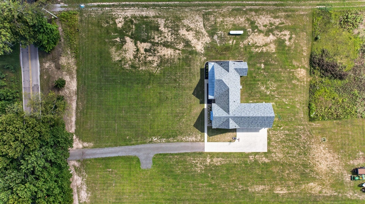 11174 Easton Road Rives Junction, MI 49277 - Photo 49 of 51 Gallery Image 49