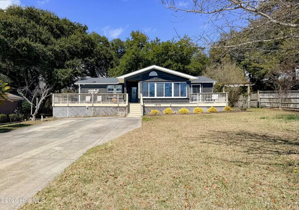 $439,000 | 1676 Kings Landing Road, Hampstead, NC 28443