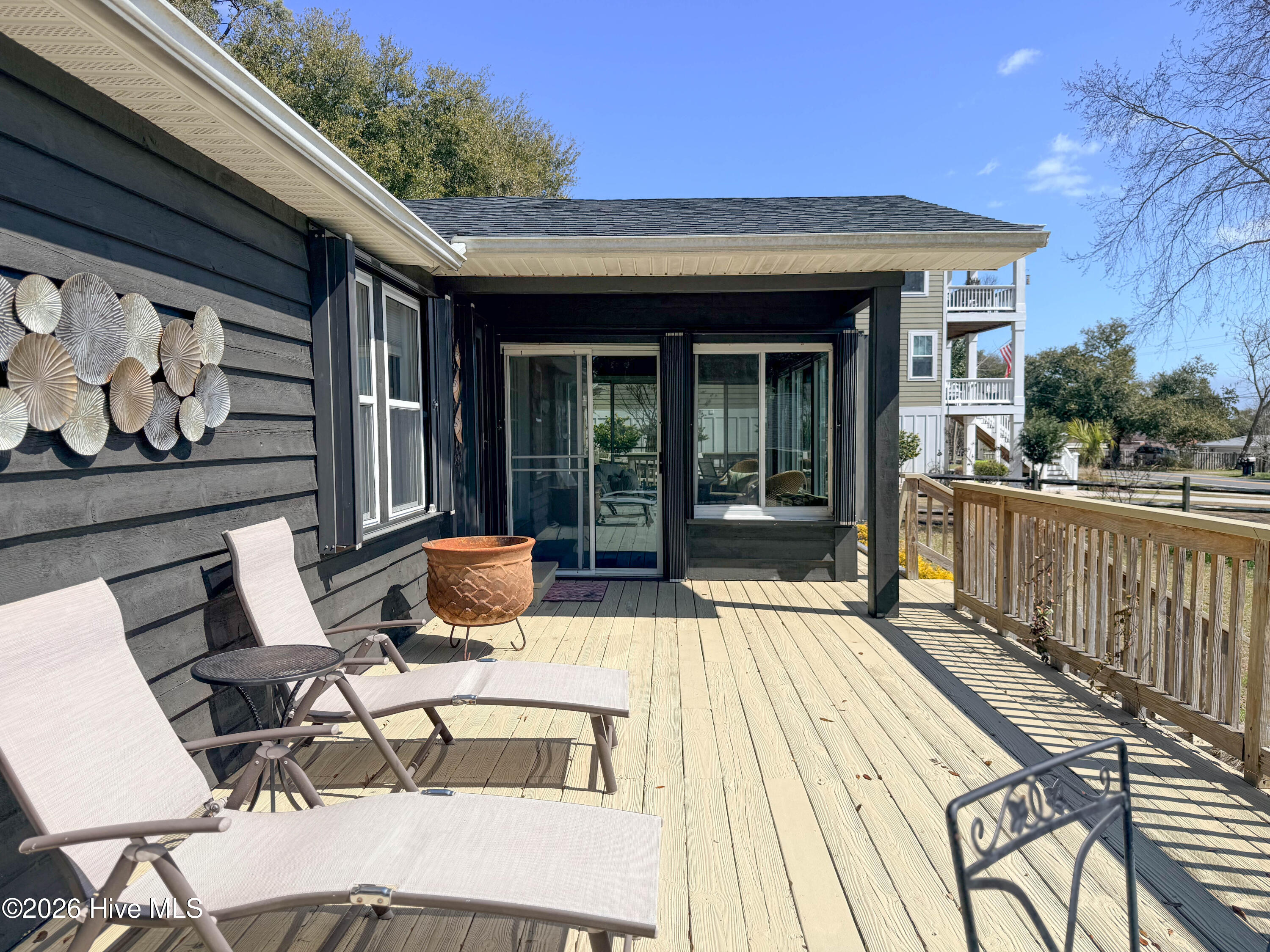 1676 Kings Landing Road Hampstead, NC 28443 - Photo 7 of 51 Photo Mar 09 2026, 12 40 05 PM