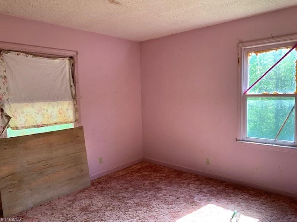 938 Boomer Road Boomer, NC 28606 - Photo 11 of 24 Gallery Image 11