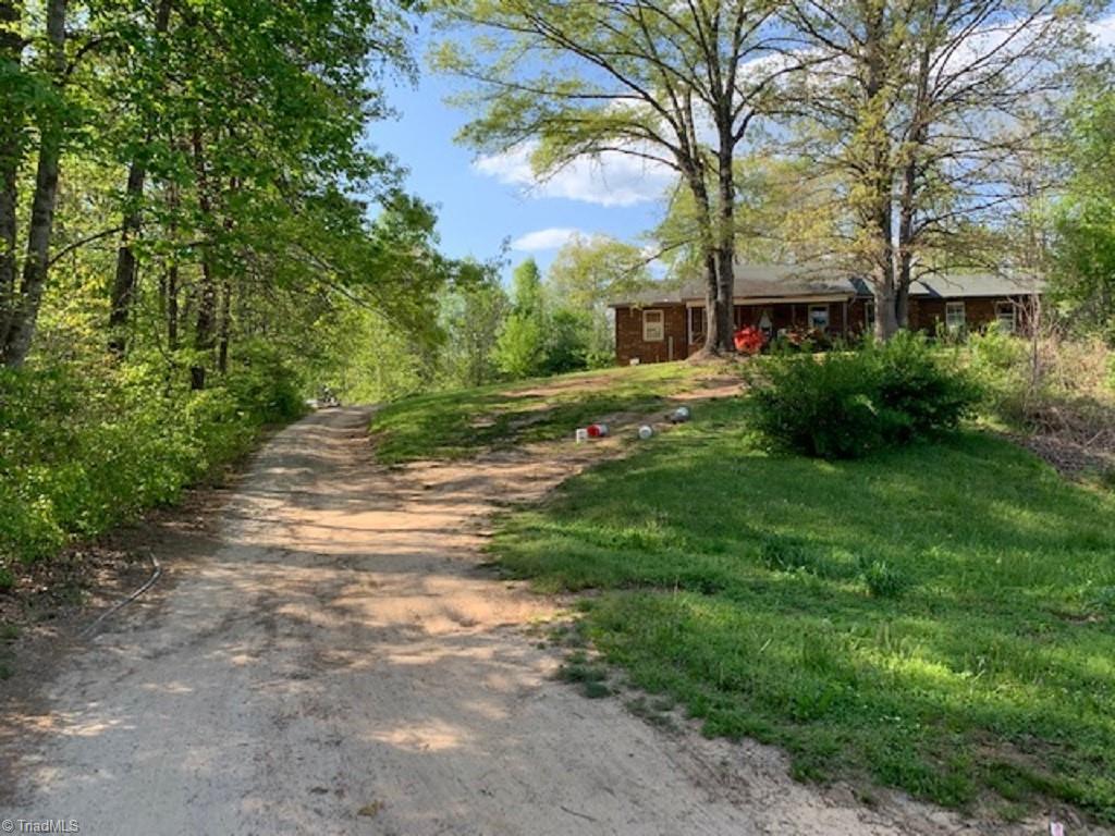 938 Boomer Road Boomer, NC 28606 - Photo 4 of 24 Gallery Image 4