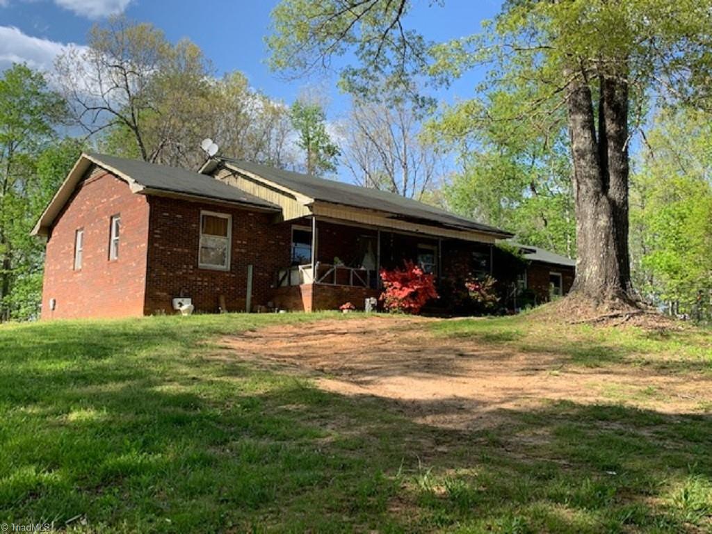 938 Boomer Road Boomer, NC 28606 - Photo 5 of 24 Gallery Image 5