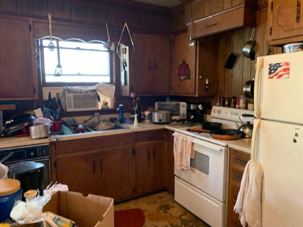 938 Boomer Road Boomer, NC 28606 - Photo 8 of 24 Gallery Image 8