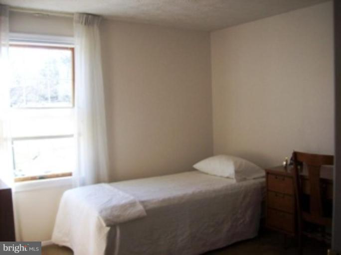9400 Perglen Road Nottingham, MD 21236 - Photo 2 of 28 Bedroom #2