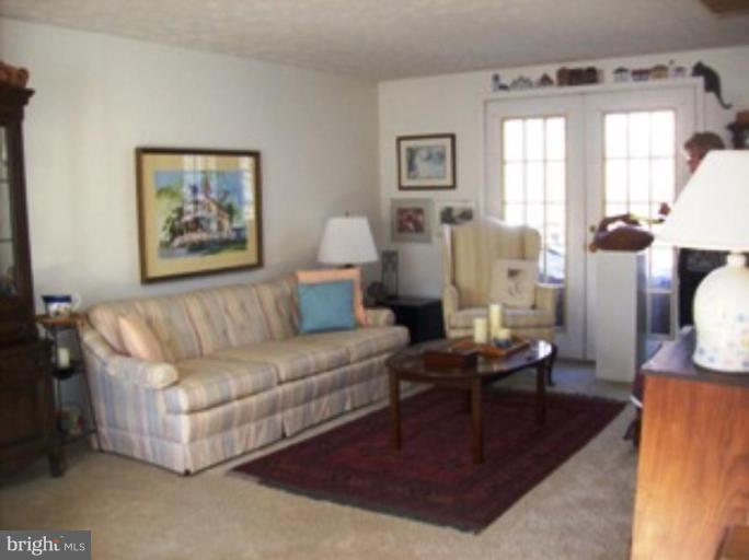 9400 Perglen Road Nottingham, MD 21236 - Photo 12 of 28 Living Room #2