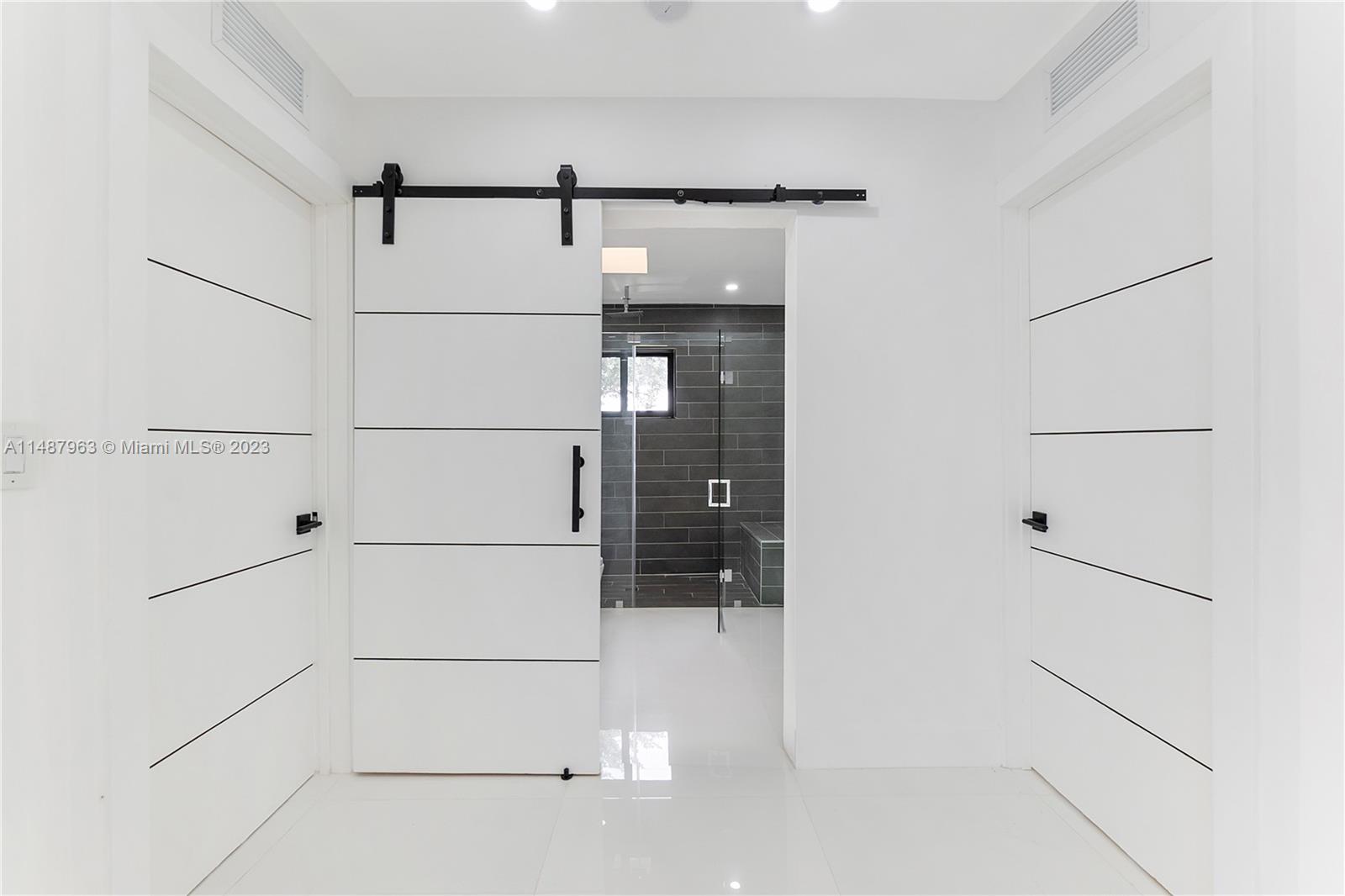 1200 Cleveland Road Miami Beach, FL 33141 - Photo 32 of 41 a view of walk in closet