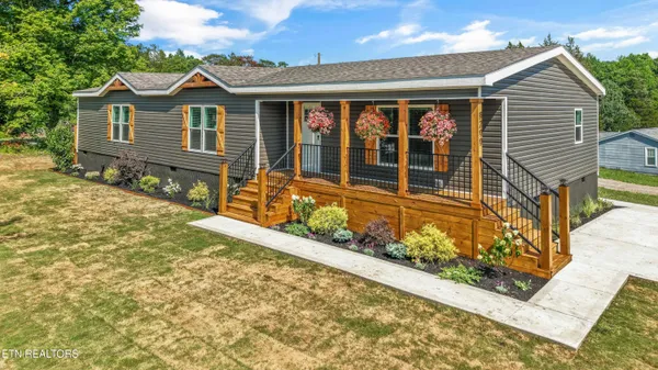 $414,900 | 8200 Burnell Lane, Knoxville, TN 37920