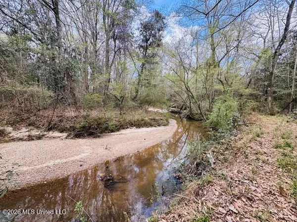 $299,000 | Johnston Sta Rd Summit, Summit, MS 39666