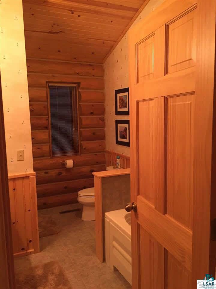 9200 Beach Road Port Wing, WI 54865 - Photo 15 of 25 Gallery Image 15