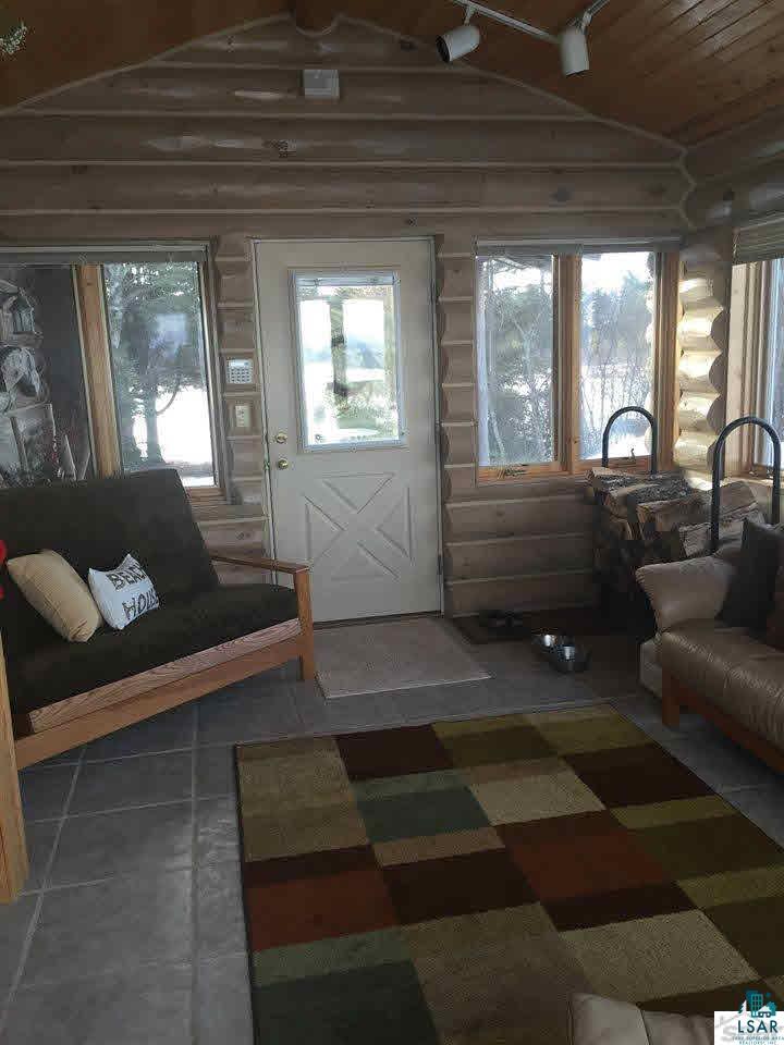 9200 Beach Road Port Wing, WI 54865 - Photo 9 of 25 Gallery Image 9