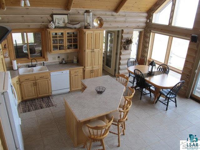 9200 Beach Road Port Wing, WI 54865 - Photo 10 of 25 Gallery Image 10