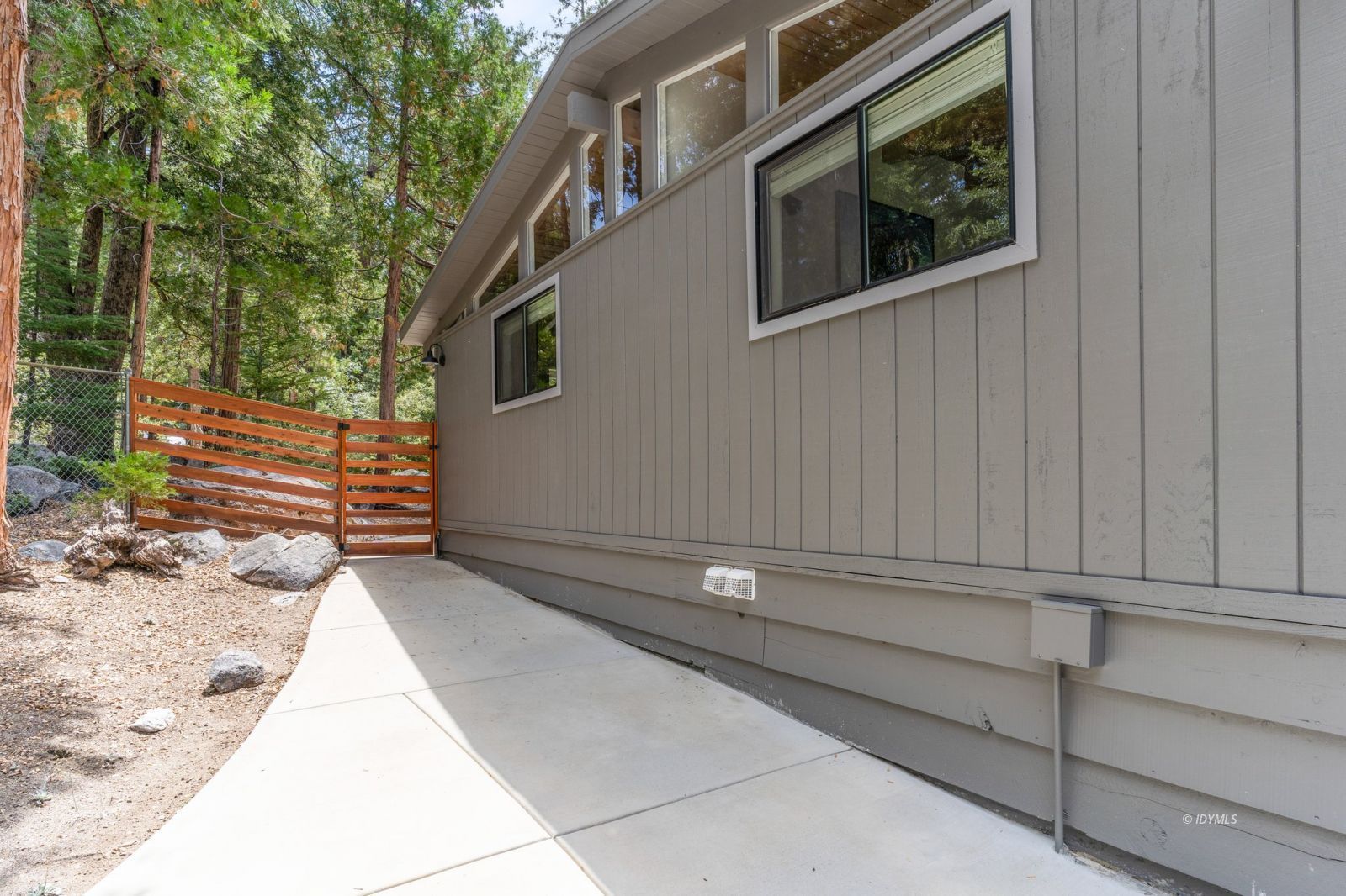 25010 Tahquitz Road Idyllwild, CA 92549 - Photo 48 of 93 Untitled