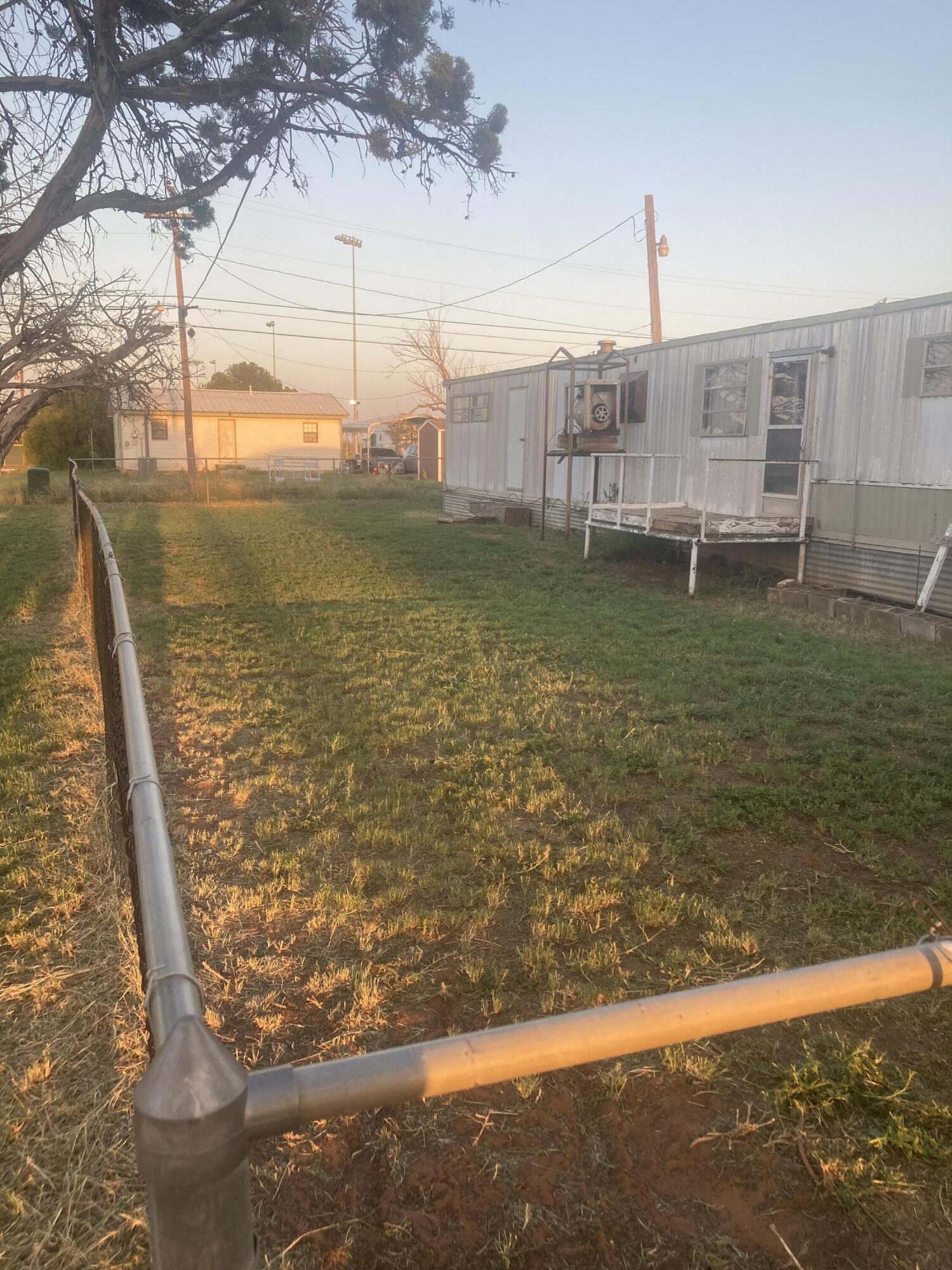 1202 South 3rd Street Brownfield, TX 79316 - Photo 2 of 10 IMG_9035