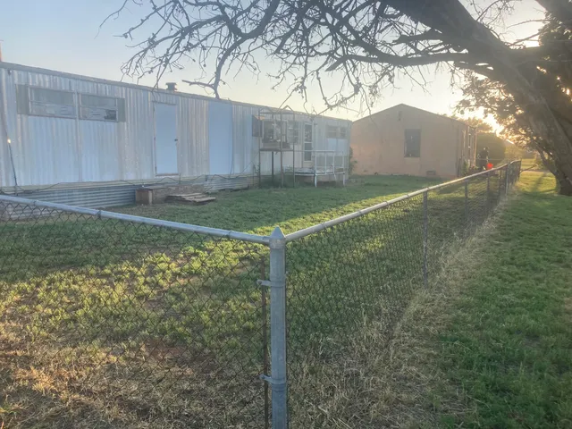 $42,500 | 1202 South 3rd Street, Brownfield, TX 79316