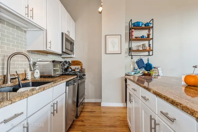 $2,800 | 6 South Laflin Street, Unit 312, Chicago, IL 60607