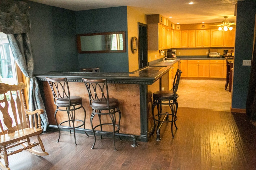 762 Northfield Road Lunenburg, MA 01462 - Photo 9 of 21