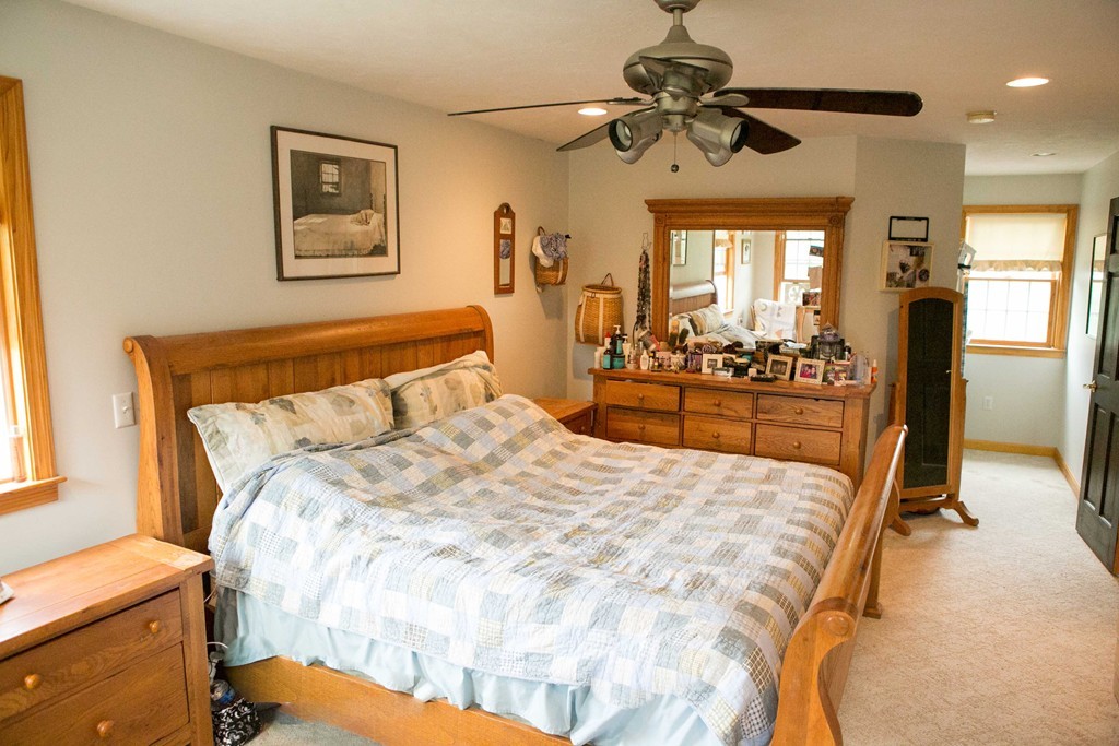 762 Northfield Road Lunenburg, MA 01462 - Photo 10 of 21