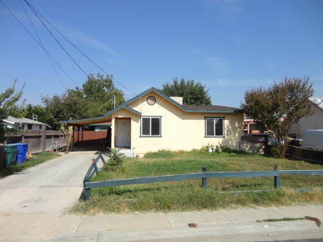 274 West Elizabeth Avenue Reedley, CA 93654 - Photo 1 of 23