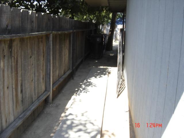 274 West Elizabeth Avenue Reedley, CA 93654 - Photo 22 of 23