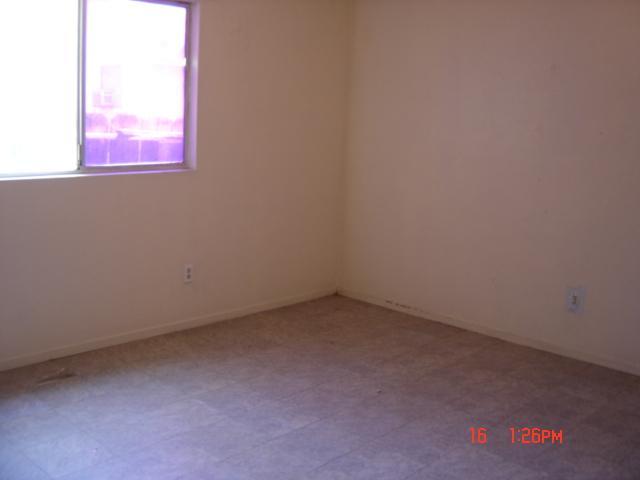 274 West Elizabeth Avenue Reedley, CA 93654 - Photo 23 of 23