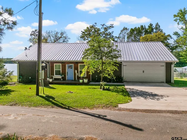 $434,900 | 1284 Lake Franklin Drive, Winnsboro, TX 75494