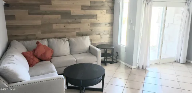 $2,495 | 2040 East Minton Drive, Tempe, AZ 85282