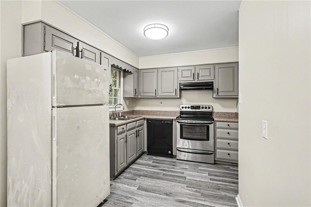 1514 Malibu Court Decatur, GA 30035 - Photo 4 of 15