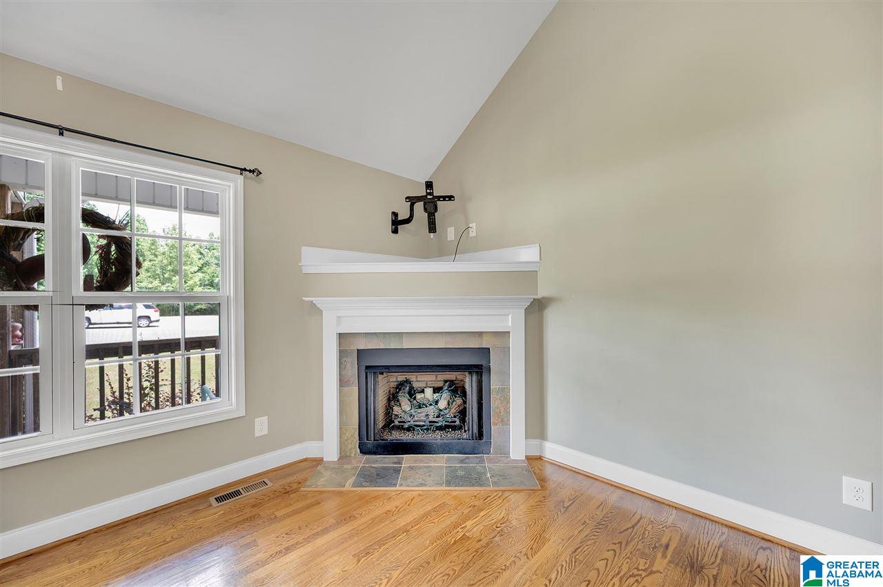 2506 Chelsea Way Warrior, AL 35180 - Photo 4 of 30