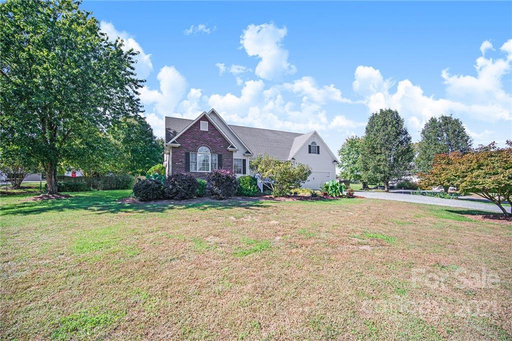 24387 Ridgecrest Road Locust, NC 28097 - Photo 3 of 42 Gallery Image 3
