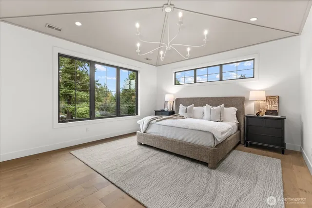 $4,199,000 | 10789 Southeast 10th Street, Bellevue, WA 98004