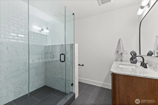 $4,199,000 | 10789 Southeast 10th Street, Bellevue, WA 98004