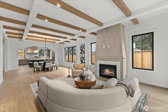 $4,199,000 | 10789 Southeast 10th Street, Bellevue, WA 98004