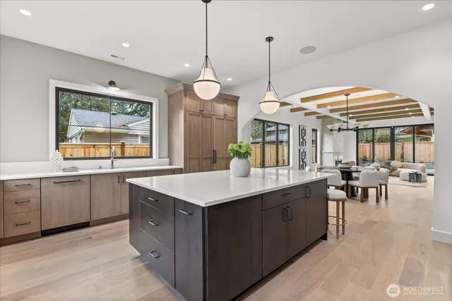 $4,199,000 | 10789 Southeast 10th Street, Bellevue, WA 98004