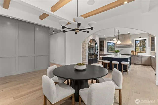 $4,199,000 | 10789 Southeast 10th Street, Bellevue, WA 98004