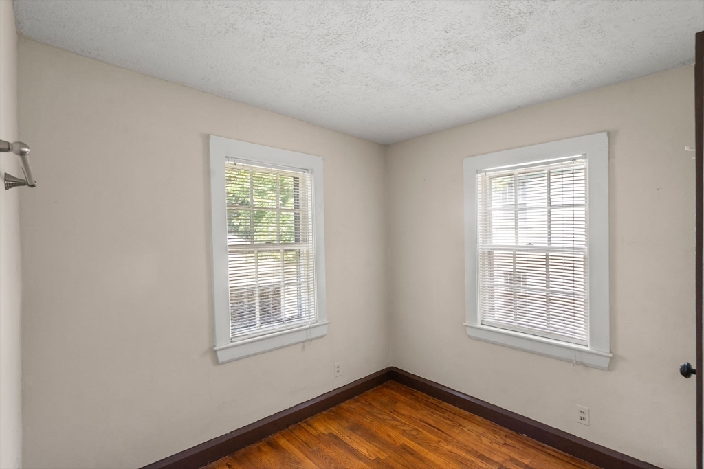 40 Fairfield Street Maynard, MA 01754 - Photo 10 of 38