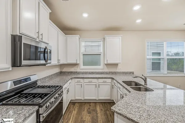 $349,900 | 14 Corsica Court, Simpsonville, SC 29681