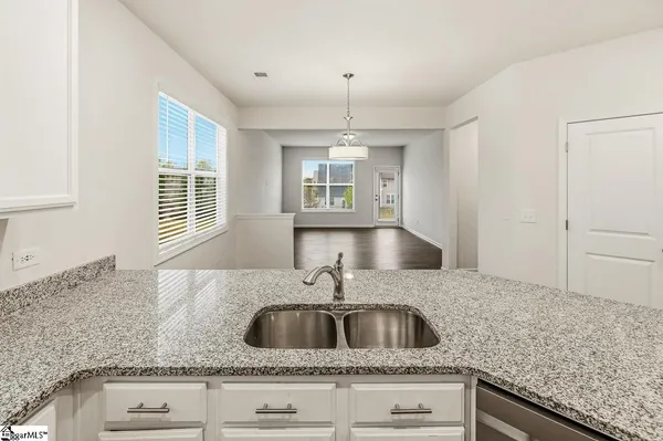 $349,900 | 14 Corsica Court, Simpsonville, SC 29681