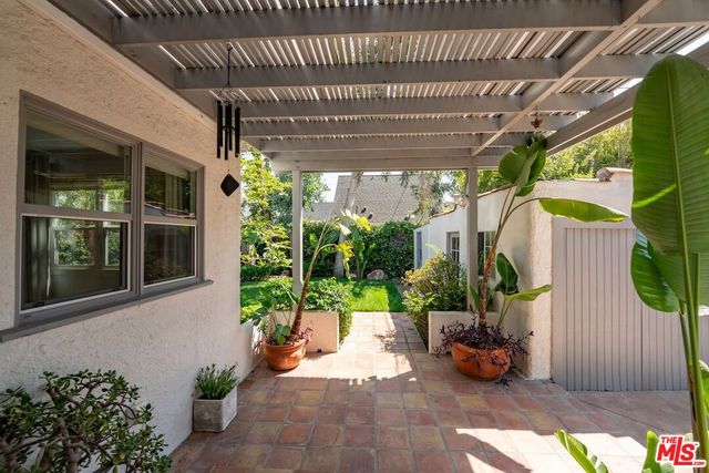 $1,925,000 | 626 North Cahuenga Boulevard, Los Angeles, CA 90004