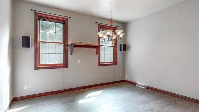 $519,900 | 2055 South Tanager Lane, Suamico, WI 54313