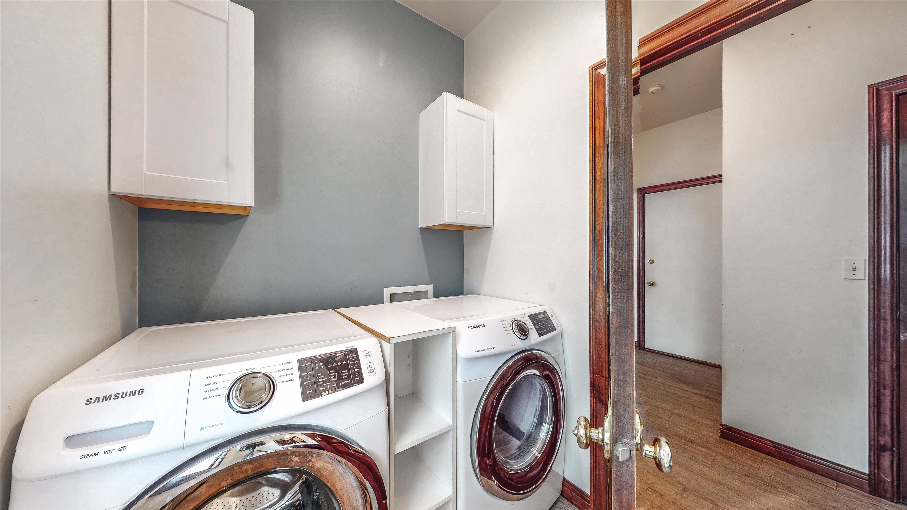 2055 South Tanager Lane Suamico, WI 54313 - Photo 22 of 70