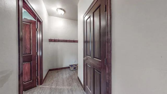 $519,900 | 2055 South Tanager Lane, Suamico, WI 54313