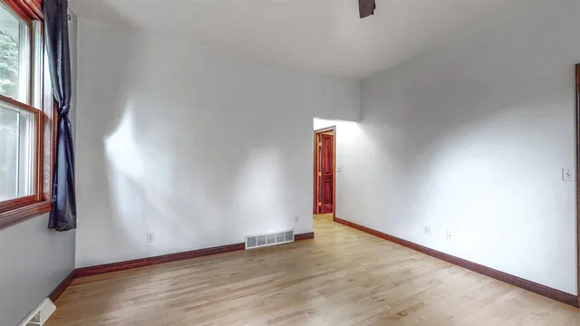 $519,900 | 2055 South Tanager Lane, Suamico, WI 54313