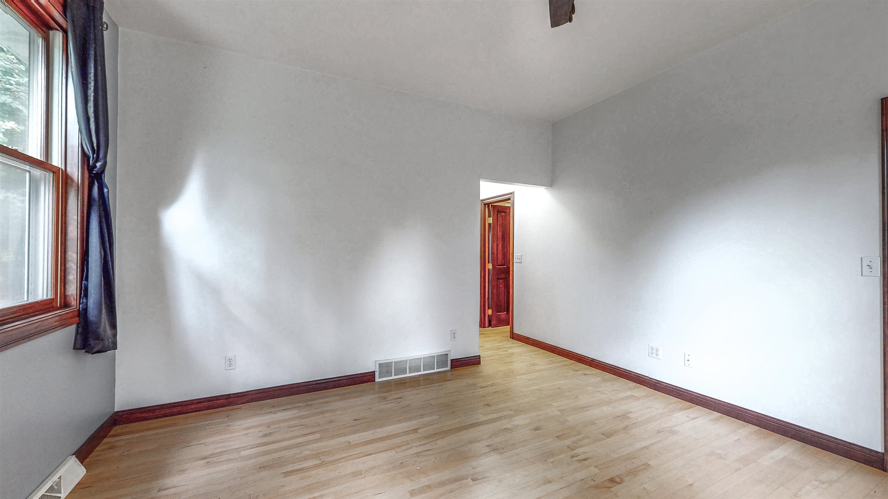 2055 South Tanager Lane Suamico, WI 54313 - Photo 29 of 70