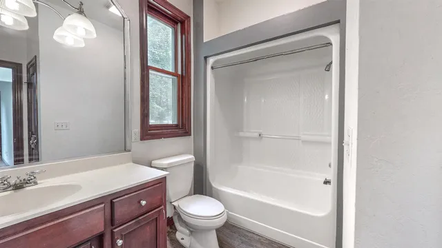 $519,900 | 2055 South Tanager Lane, Suamico, WI 54313