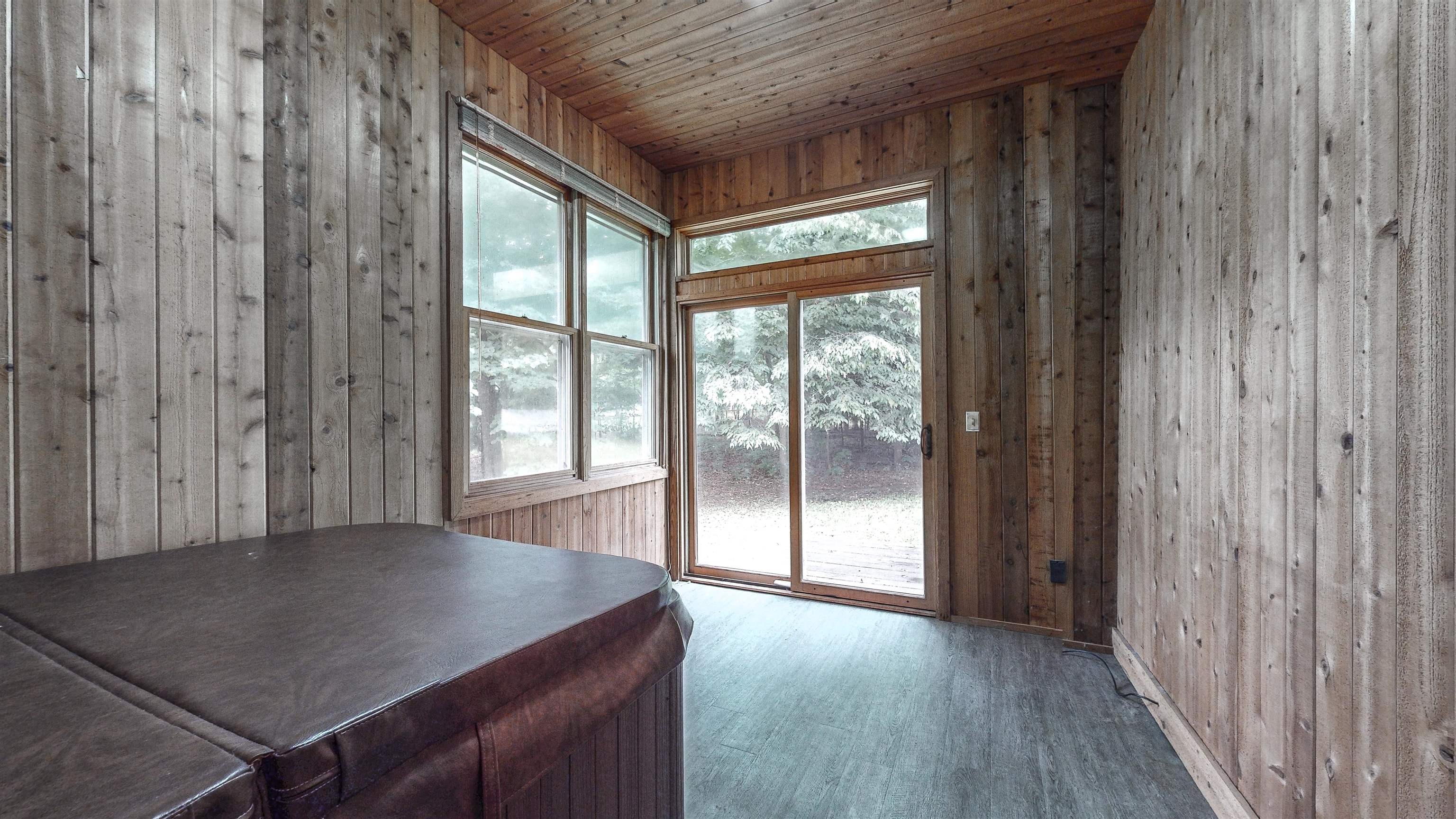 2055 South Tanager Lane Suamico, WI 54313 - Photo 33 of 70