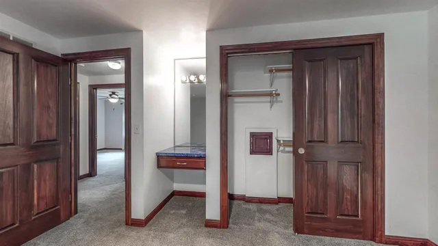 $519,900 | 2055 South Tanager Lane, Suamico, WI 54313