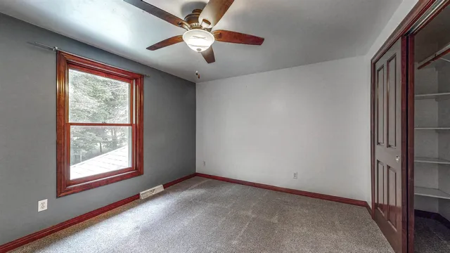 $519,900 | 2055 South Tanager Lane, Suamico, WI 54313